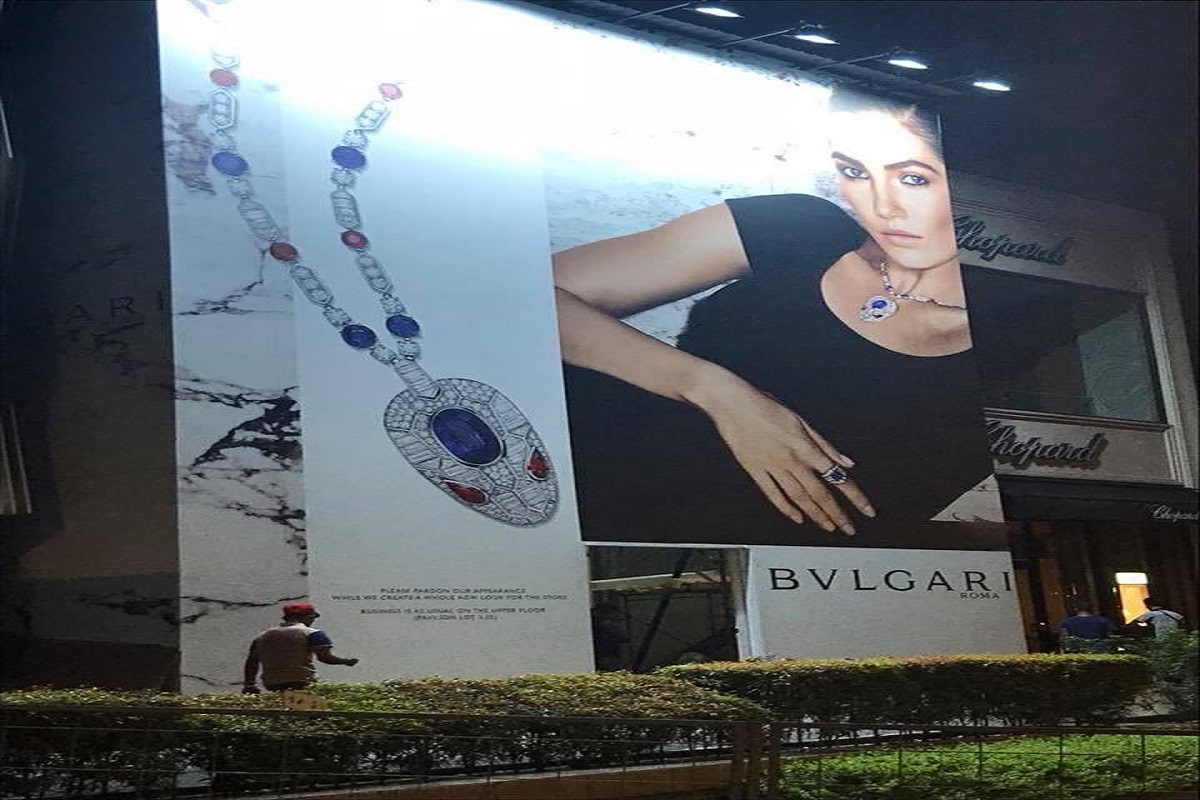 Bvlgari - Shop front & Glass Constructions