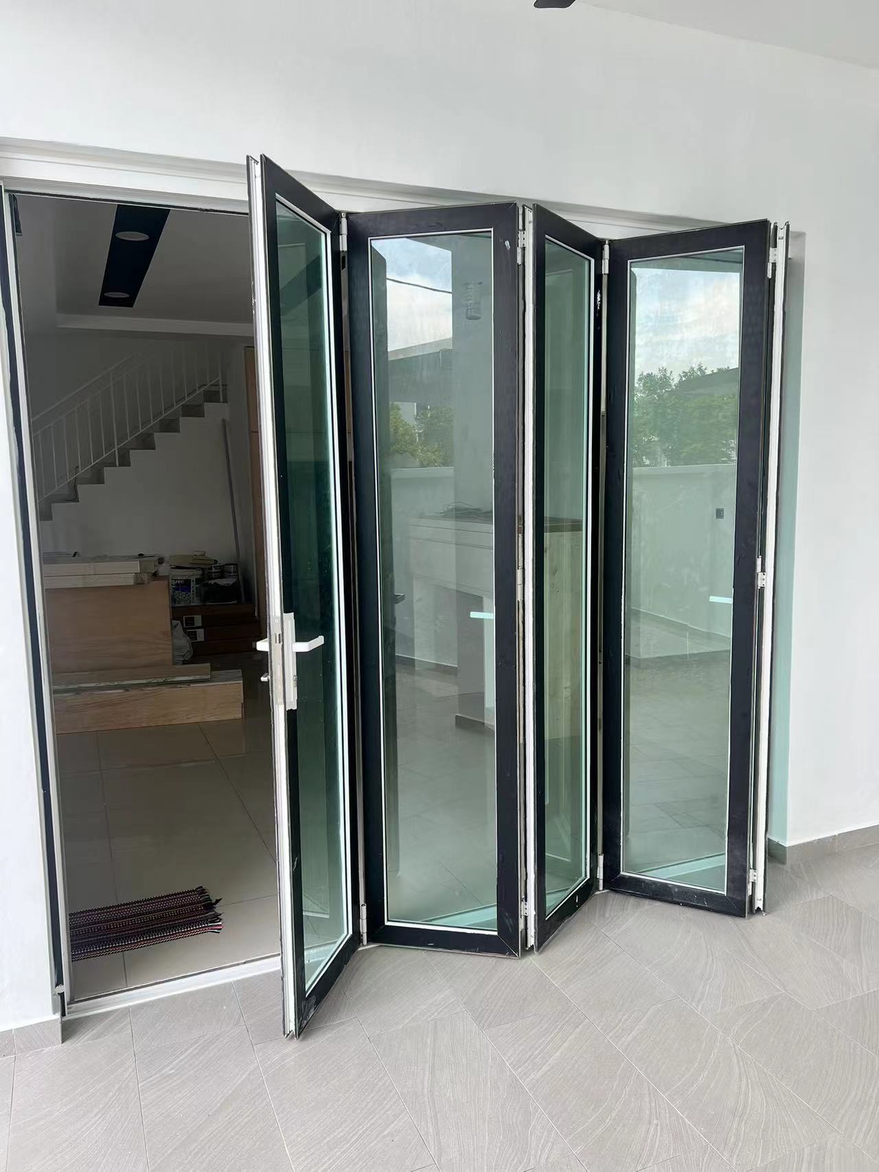 4 Panel Folding Door